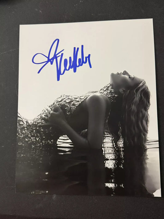 Kelly Kelly Signed 8x10 photo Impact WWE